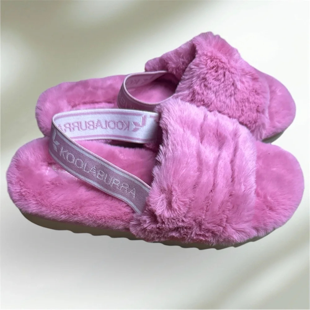 Size 4 Koolaburra Pink Slides with Back Strap**